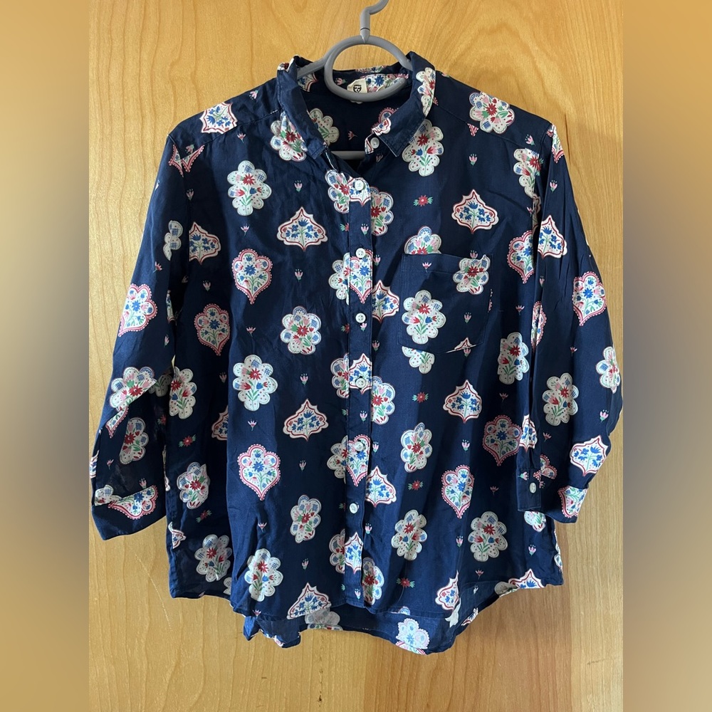 Uniqlo Button Down shirt